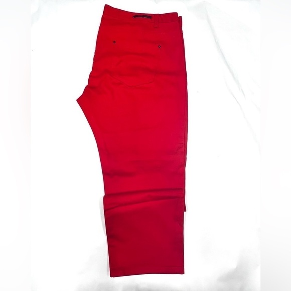 RED JEANS W50 x L34 with Black Details on Front - Picture 5 of 7